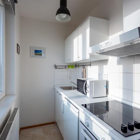 Sunny Safron Apartment Прага Экстерьер фото